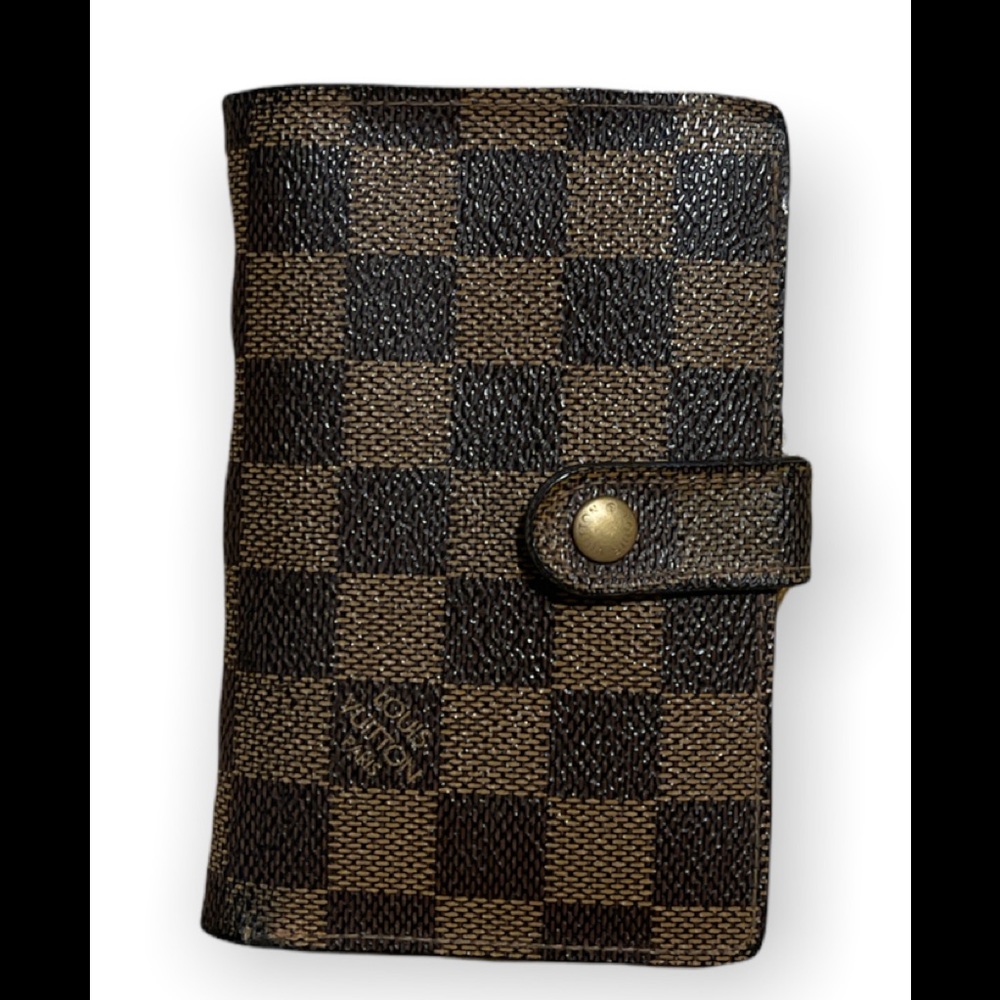 Louis Vuitton Damier Wallet